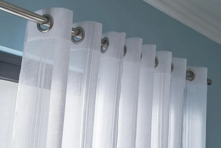 Cortinas con Barra de Acero en Perú Cortiflex